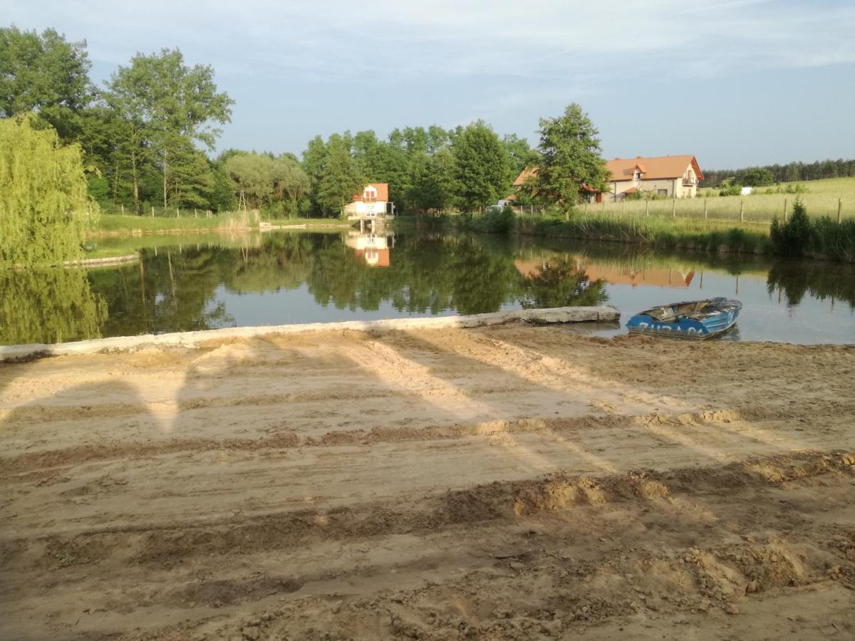 Villa Agrowczasy Nad Stawem Gartatowice Esterno foto